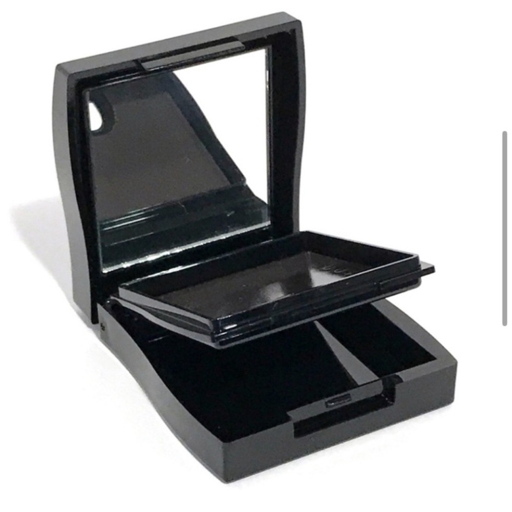 New! Mary Kay Compact Mini, Unfilled